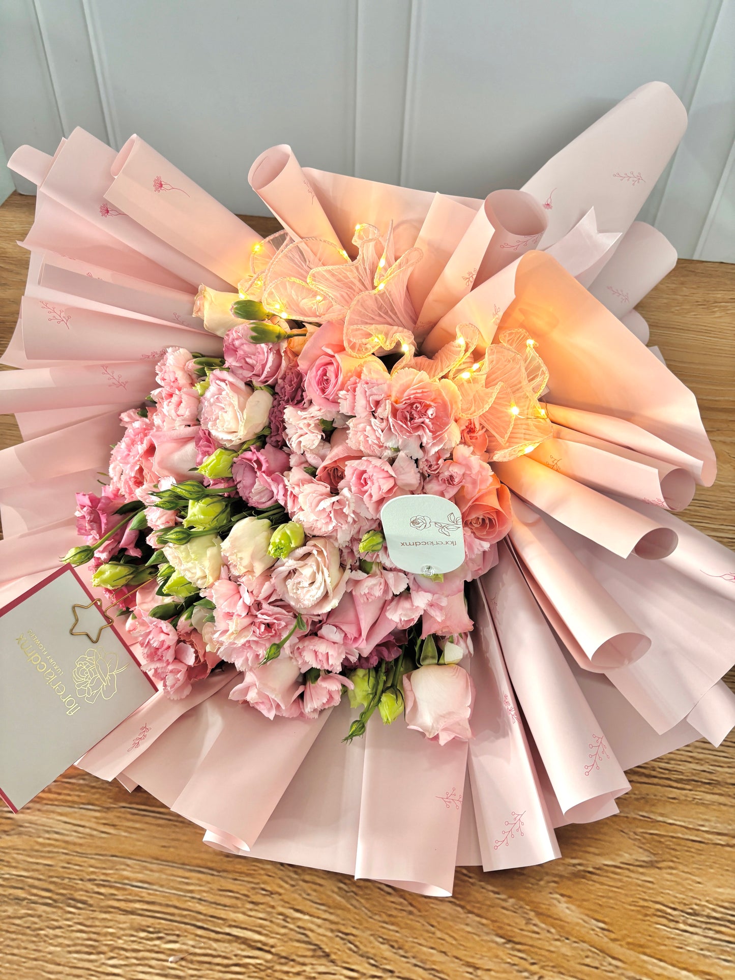 THE LISIANTHUS LOVER