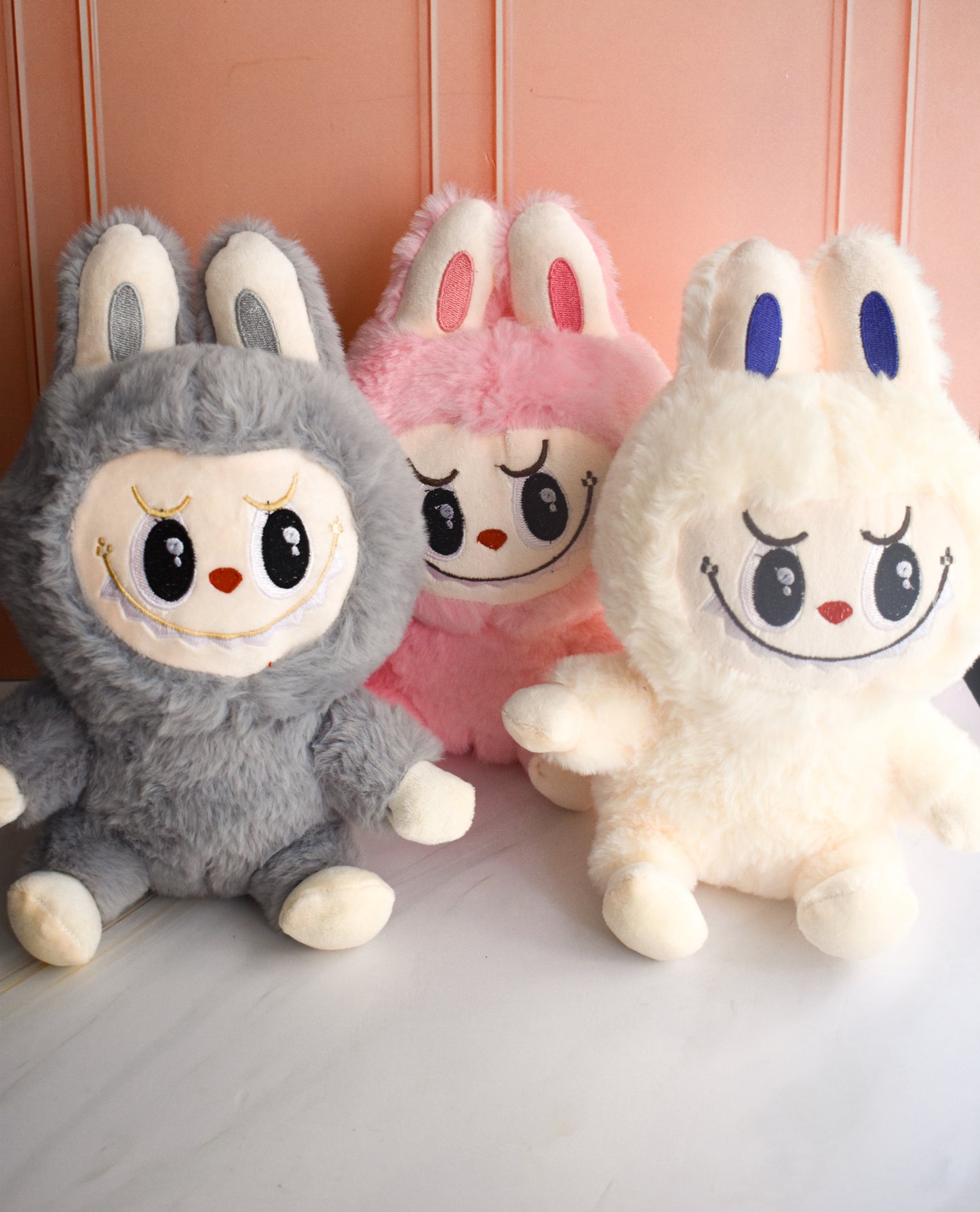 LABUBU DE PELUCHE