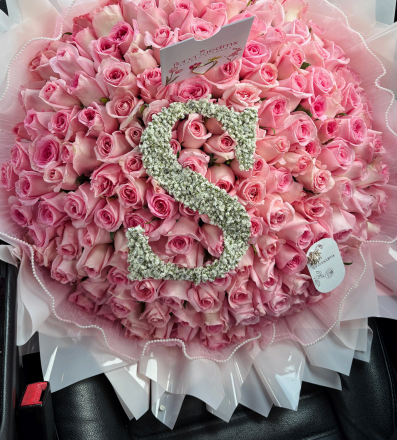 Bouquet con inicial