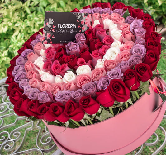CAJA DE 150 ROSAS - Florería Ciudad de México