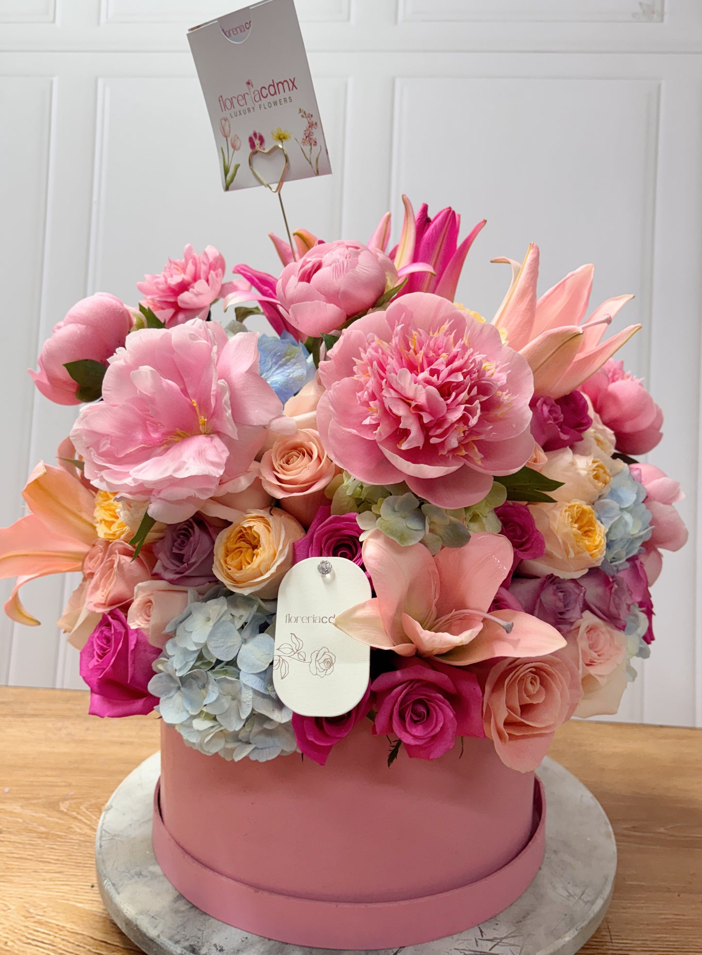 LUXURY PEONY BOX