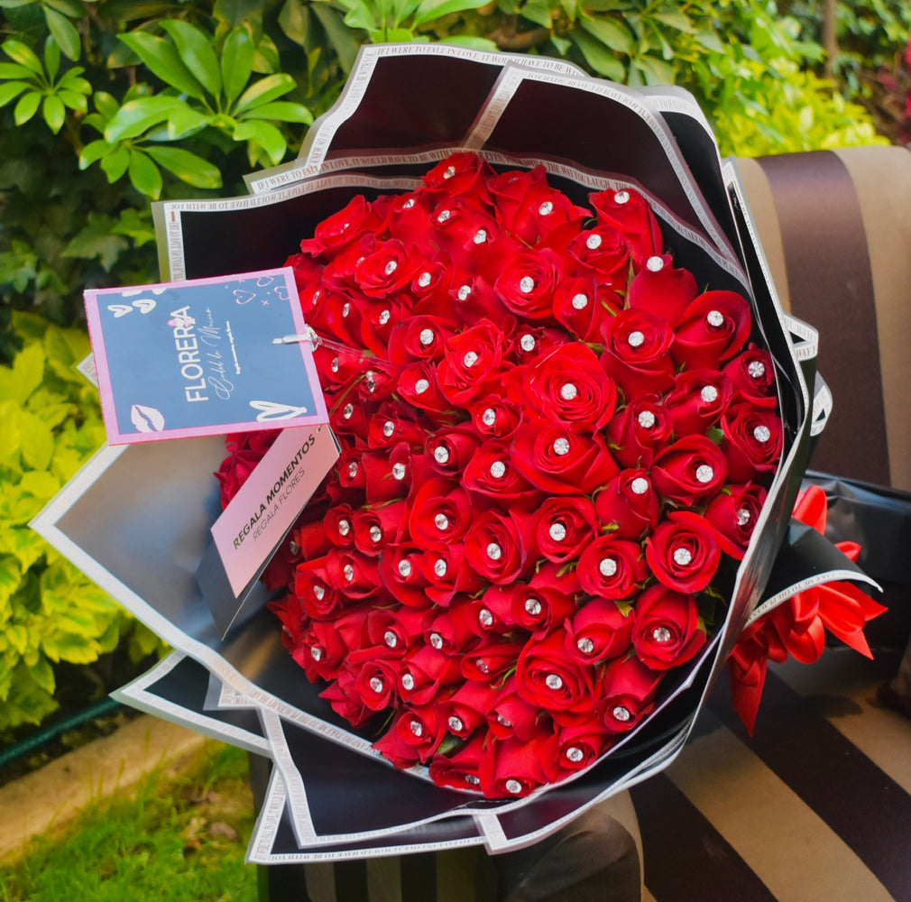 RAMO 100 ROSAS (DIAMANTES)
