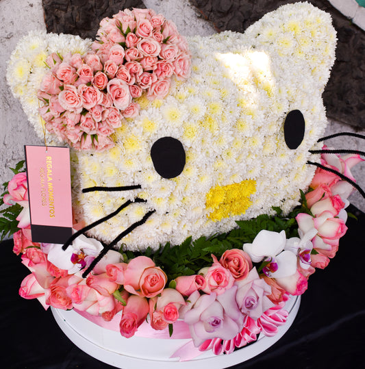 ESCULTURA DE HELLO KITTY