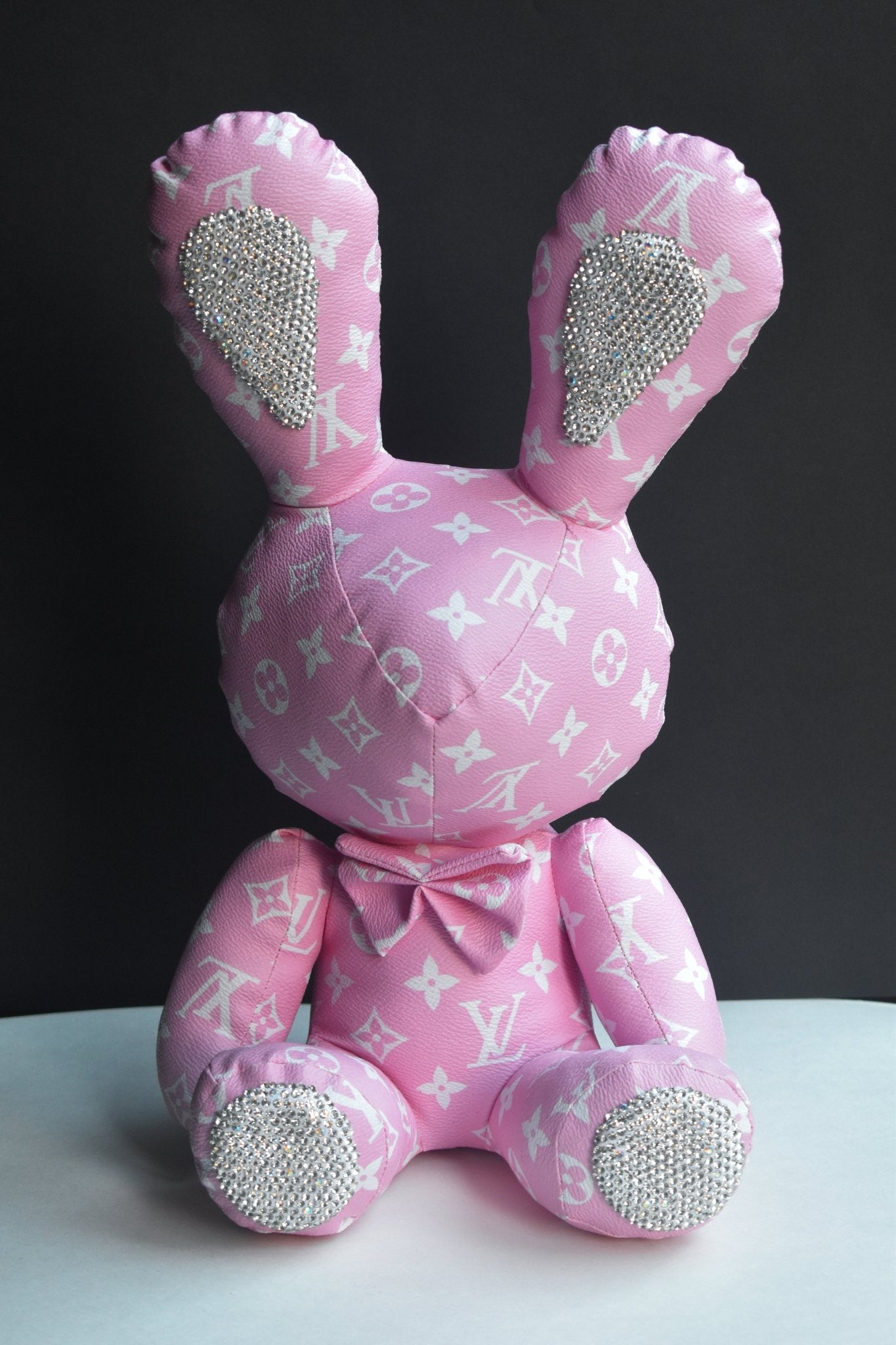 BUNNY LV PINK - Florería Ciudad de México